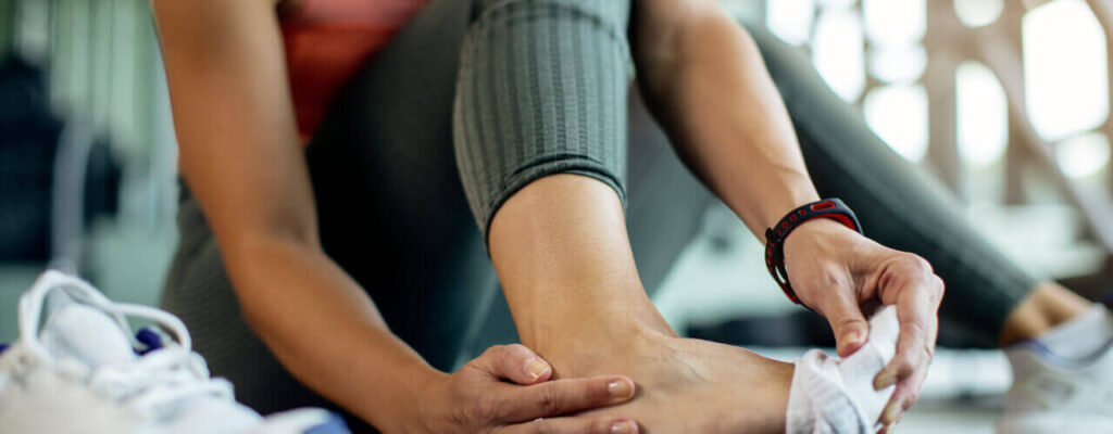 differentiating-between-sprains-and-strains-and-treating-them-with-physical-therapy